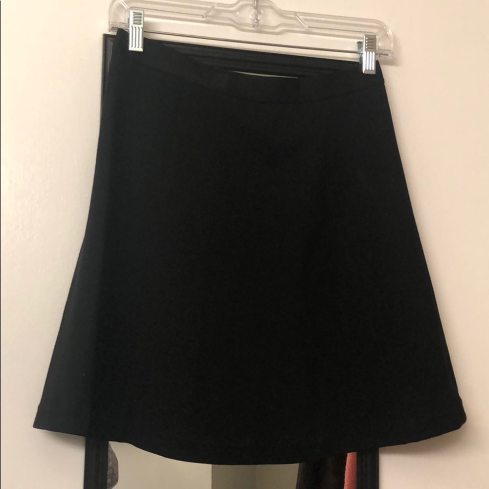 🚫 SOLD 🚫 UNIQLO Circle Skirt